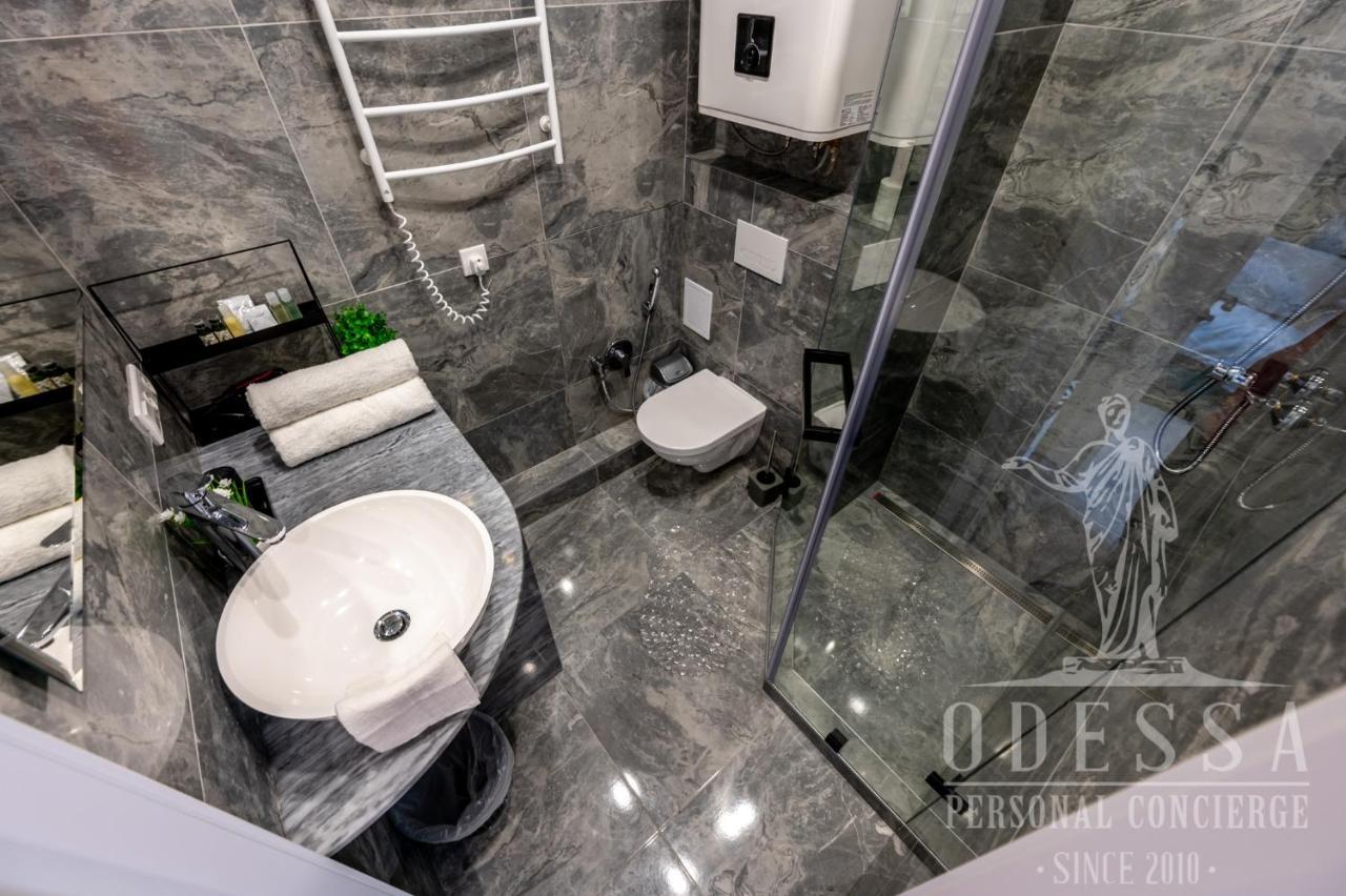 City Center New House Odessa Exteriör bild