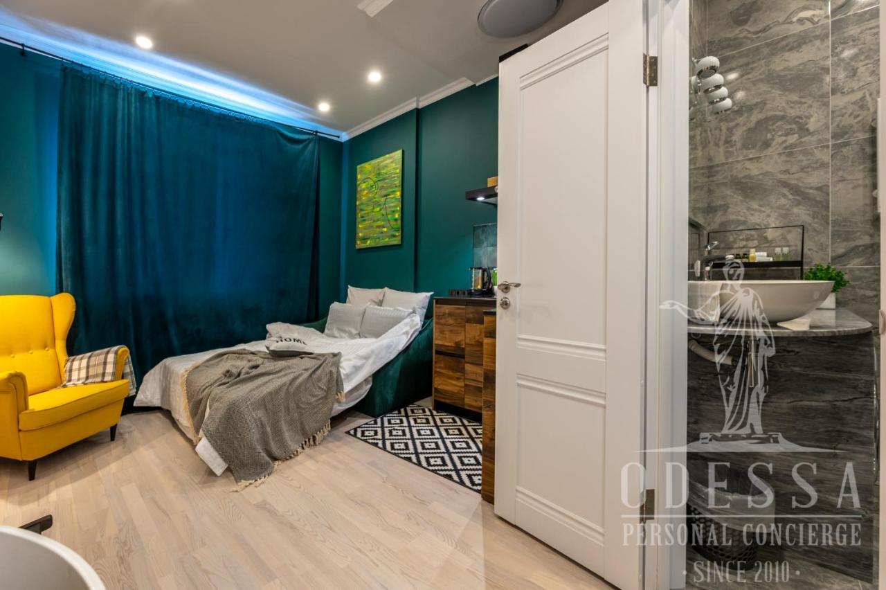 City Center New House Odessa Exteriör bild