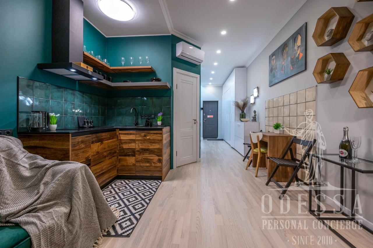 City Center New House Odessa Exteriör bild