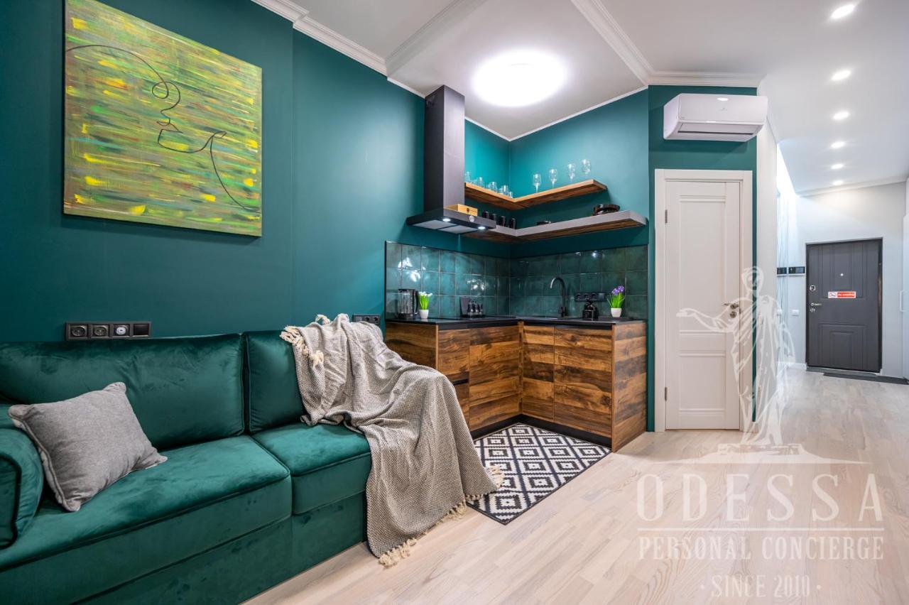 City Center New House Odessa Exteriör bild